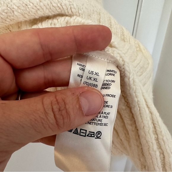 Free People Brookside Tunic Sweater Ivory V Neck - Picture 9 of 10